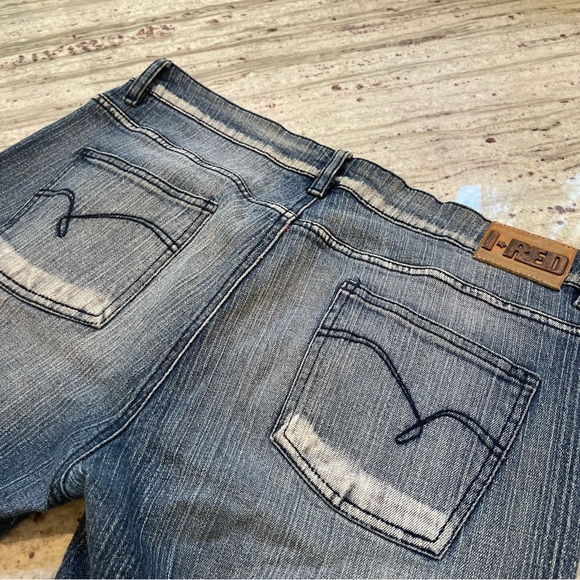 Indigo Red flair jeans size 33. Very unique style Jean - Picture 4 of 8